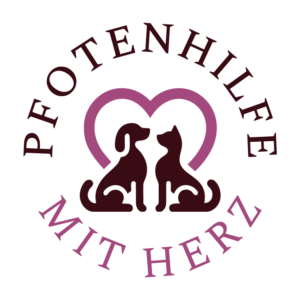 Logo mit dem Schriftzug "Pfotenhilfe mit Herz", mit der Silhouette eines Hundes und einer Katze, die zusammensitzen, umrahmt von einem Herz in Rosa.